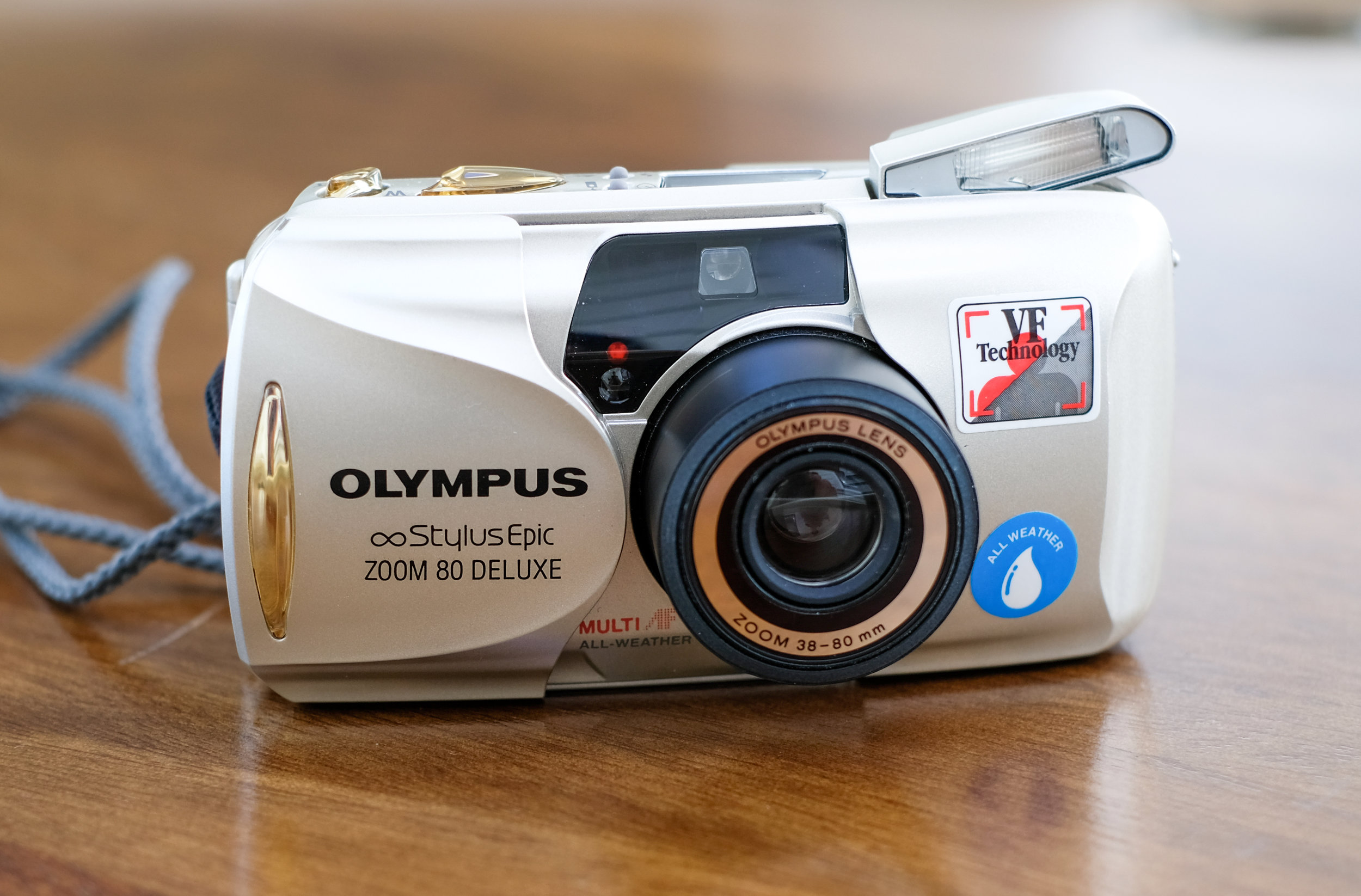 Olympus Infinity Stylus Epic Zoom 80 Deluxe — Broken Camera . Club